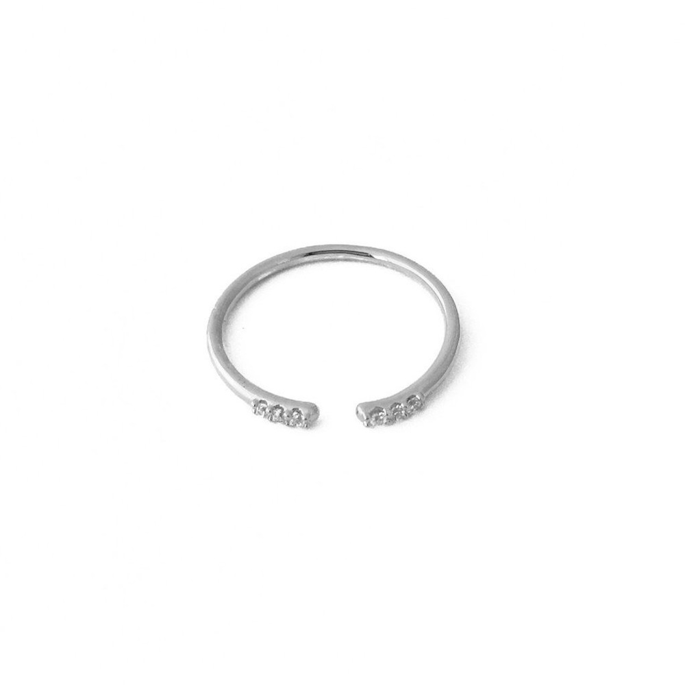 Honeycat Open Crystal Ends Ring in Silver